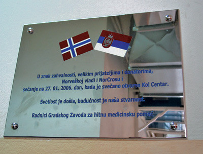 Den serbiske takksemda for hjelpa fr&aring; Norges R&oslash;de Kors er godt synleg. Foto Sverre R&oslash;rtveit