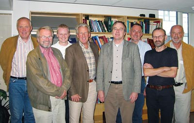Mannsterkt utvalg. Fra v. Tor-Erik Sand, Kjell Dalby, Tor Einar Stien Thorvaldsen, Arne R&oslash;de, Svein Aarseth, Geir Erik&hellip;