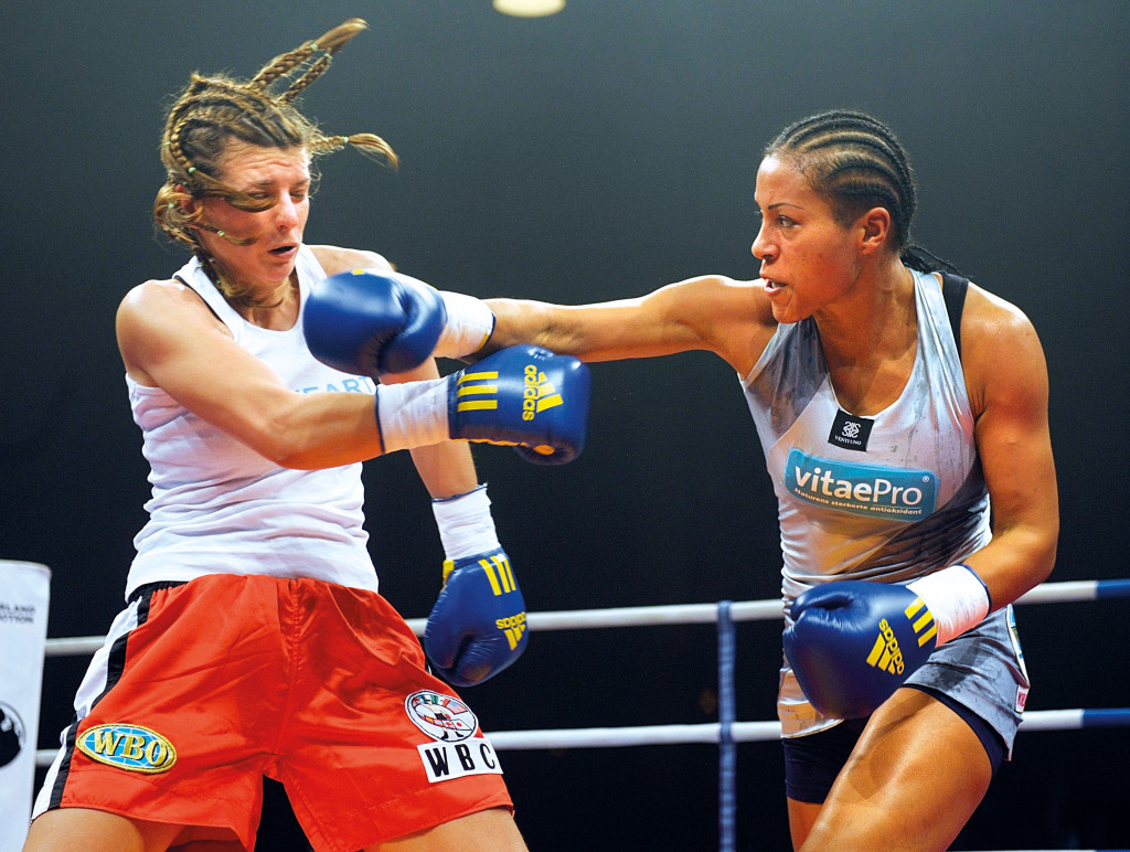Cecilia Br&aelig;khus in a boxing match against Eva Halasi of Serbia. Br&aelig;khus won by knockout in the third round. Photo: Helge&hellip;